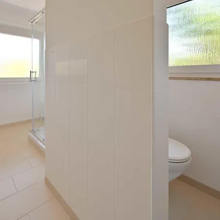 Daire Eske Nr 3 - Kemnitz *